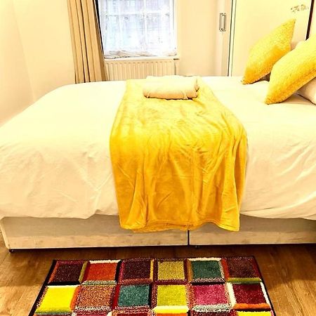 Shadwell Holiday Rooms Лондон Экстерьер фото